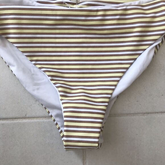 Cupshe Swim Women Sz S/M Bikini Set Padded Top Striped Swimwear NWOT - Picture 4 of 9